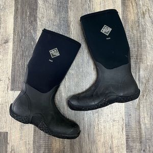 Shoes | Tack Classic Muck Boots | Poshmark